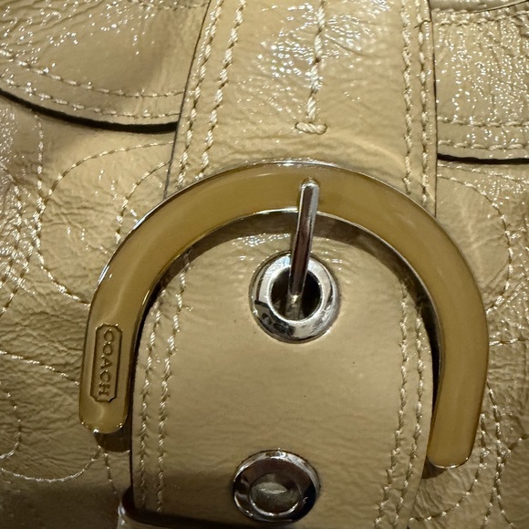 Coach Beige Textured Leather Shoulder Bag - Picture 2 of 5